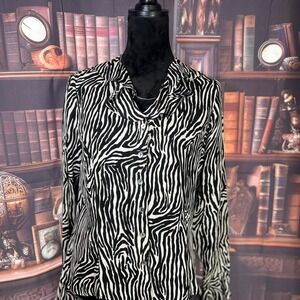 Vintage Tess 100% Silk Zebra Print Blouse‎ Women's Medium Button Front